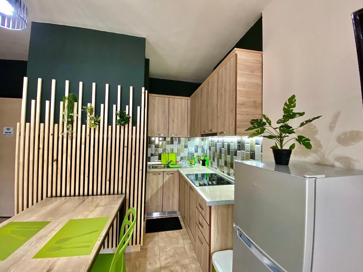 Delight Apartments Golem  Ngoại thất bức ảnh