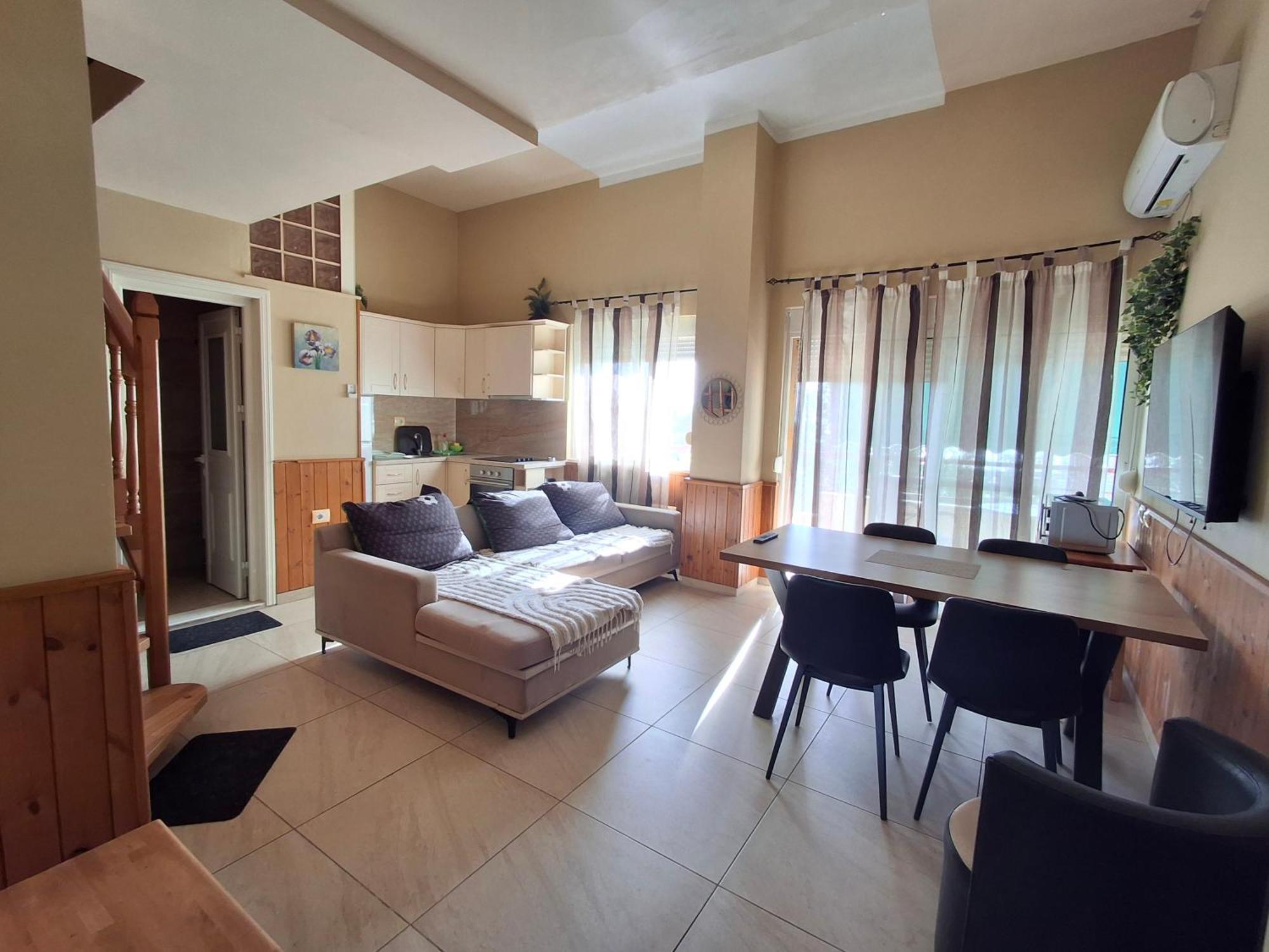 Delight Apartments Golem  Ngoại thất bức ảnh