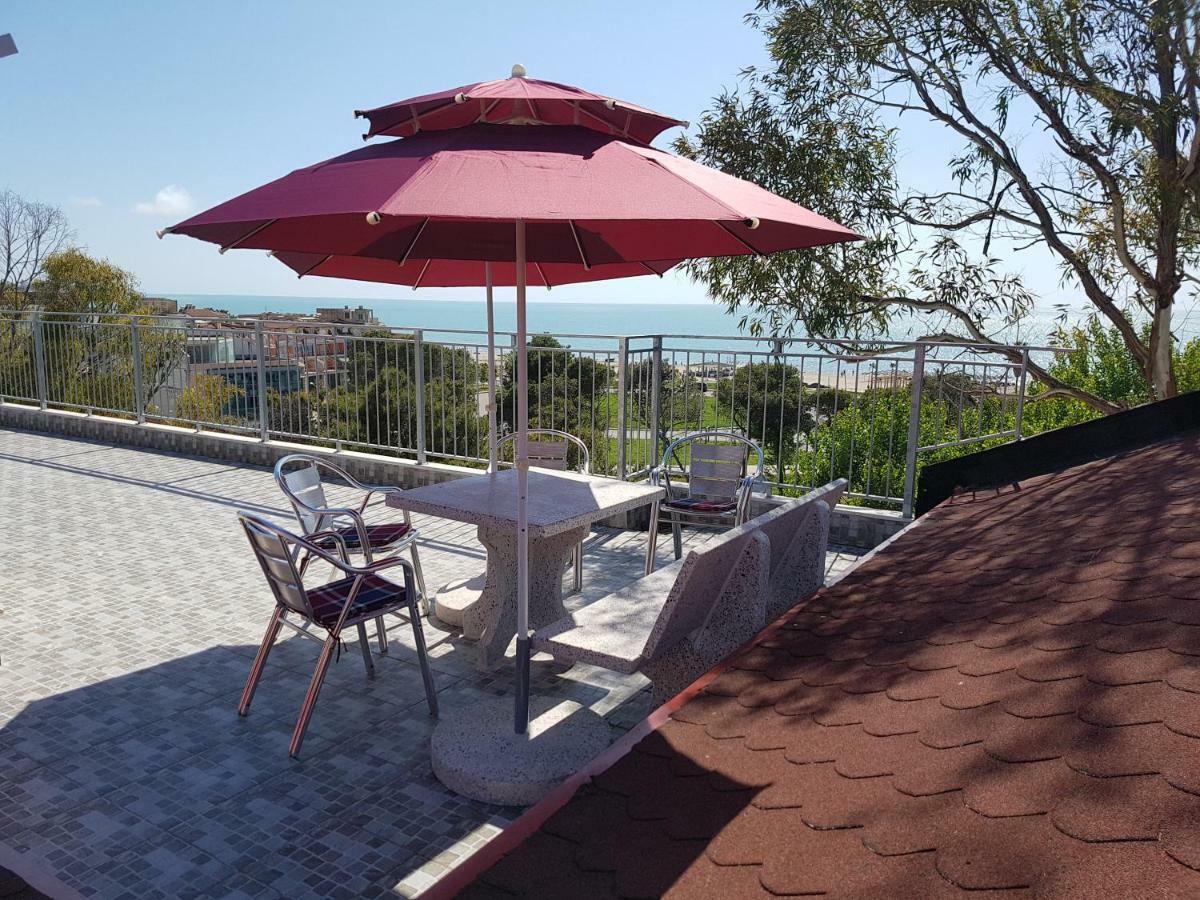 Delight Apartments Golem  Ngoại thất bức ảnh